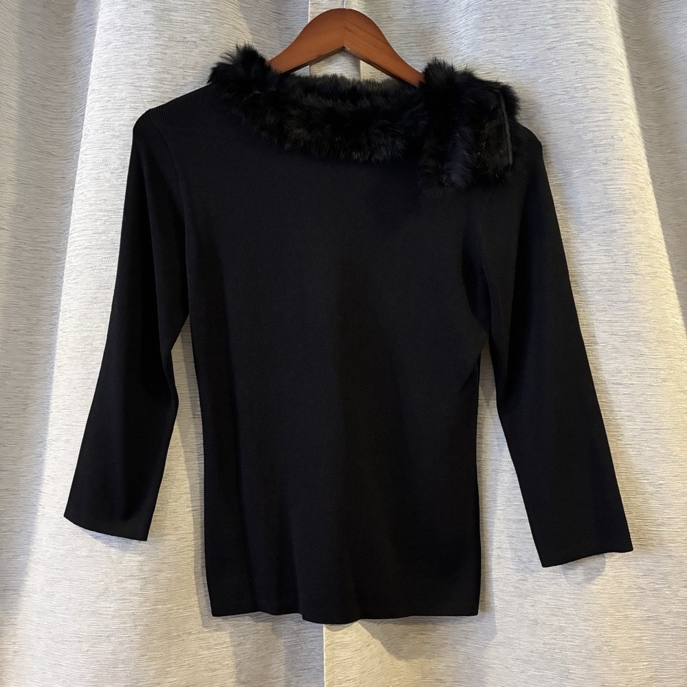 Vintage Joseph A Sweater Black Feather Trim Fur Size Medium‎